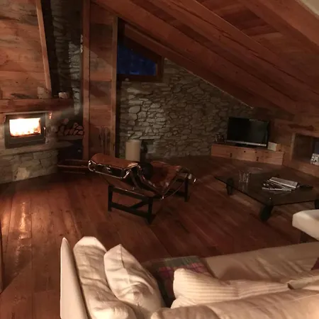 Chalet Cashmere